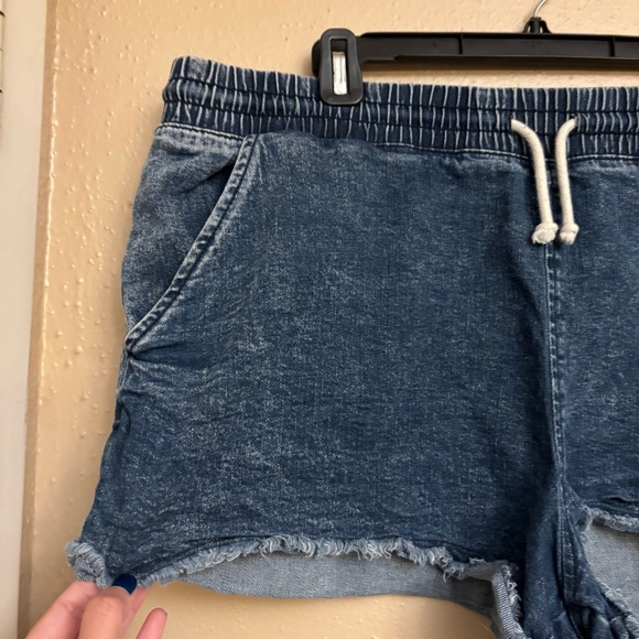 Casual Denim-Blue Women's Drawstring Shorts - Picture 2 of 8